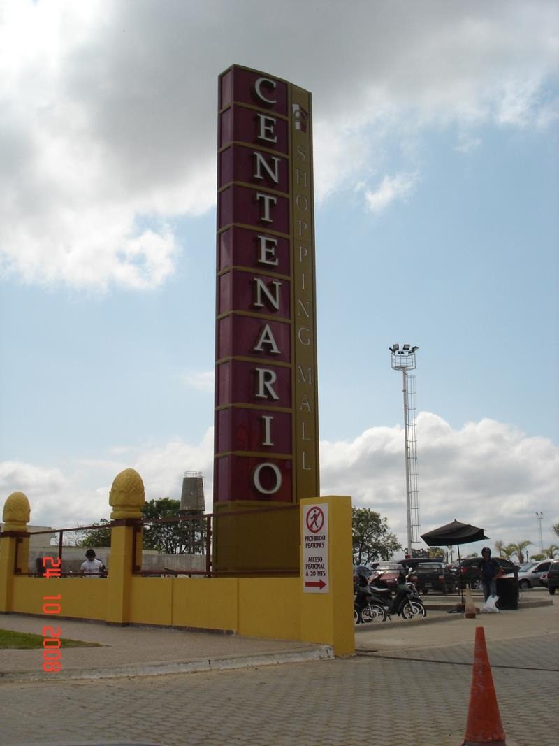 CENTENARIO SHOPPING - Bury Mayer Estudio de Arquitectura