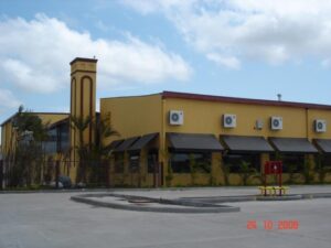 CENTENARIO SHOPPING - Bury Mayer Estudio de Arquitectura